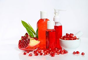 Read more about the article 11 Benefits Of  Pure Pomegranate Seed Oil