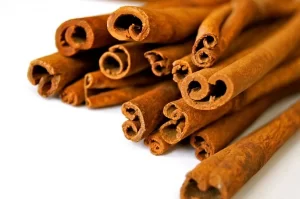 Read more about the article 7 Reason Why You Should Eat Cinnamon